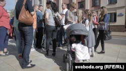 «Маці 328» каля Адміністрацыі прэзыдэнта, 2 траўня 2018