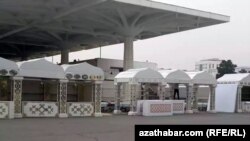 Boş söwda nokatlary. Arhiwden alnan illýustrasiýa suraty