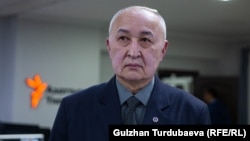 Дуйшенбек Камчыбеков.