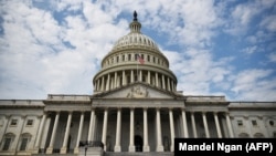 Сградата на Конгреса на САЩ, в която заседават Сенатът и Камарата на представителите