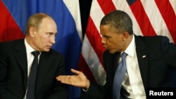 Путин менен Обама Чоң жыйырманын Мексикадагы саммитинде жолуккан. 18-июнь, 2012-жыл.