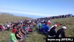 Ангар үткелендә гыйбадәт кылу