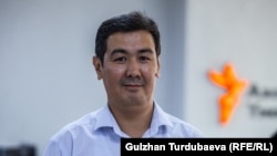 Руслан Акматбек.