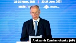 Секретарот на рускиот совет за безбедност Николај Патрушев одржува говор на IX конференција за меѓународна безбедност во Москва, 24 јуни 2021 година