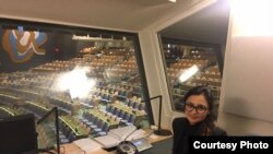 Ишимди абдан жакшы көрөм.