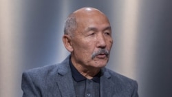 Ишенбай Кадырбеков.