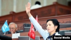 Аида Салянова.