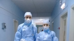 Канатбек Искаков «кир зонага» кирип баратат.