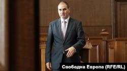 Цветан Цвевтанов в Софийския градски съд по времето, когато Цацаров го наричаше "лицето Цветанов"