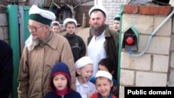 "Фәйзрахманчылар" тентүләргә кадәр