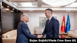 Princ Nikola tokom susreta sa premijerom Crne Gore Milojkom Spajićem 21. septembra 2025.