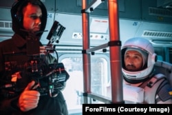 «Перший драфт сценарію був написаний в 2015 році і він був більш таким дитячим поглядом на фільм про космос» – Павло Остріков