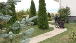 Të jetosh pa lëvizur nga një plumb qorr...