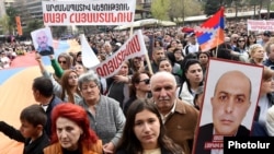 Armenia - Refugees from Nagorno-Karabakh demonstrate in Yerevan, March 29, 2025.