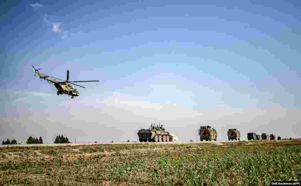 Mi-17 este un model de elicopter de proveniență sovietică. A început să fie produs în 1975 și se află încă în producție.&nbsp;Mi-17 este folosit în cea mai mare parte ca un elicopter de transport mediu cu două turbine. Cinci asfel de vehicule au fost livrate de SUA Ucrainei de la începutul războiului.&nbsp; &nbsp; &nbsp;