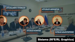 კურსკის რეგიონში საზღვრის დაცვისთვის გამოყოფილი თანხების მითვისების სკანდალის გამო სულ ცხრა ადამიანი დააკავეს ან ბრალდებულები არიან. რომან სტაროვოიტი პუტინის კაბინეტში ტრანსპორტის მინისტრობამდე კურსკის გუბერნატორი იყო.