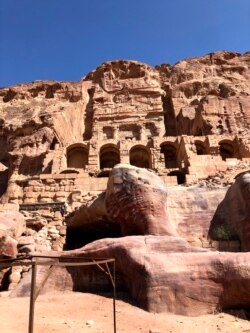 Патшалар каберлеге