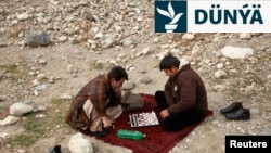 Küşt oýnaýan erkekler. Kabul. 13-nji ýanwar, 2014