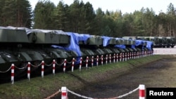 Нямецкія танкі Leopard. Ілюстрацыйнае фота