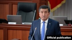 Сооронбай Жээнбеков.