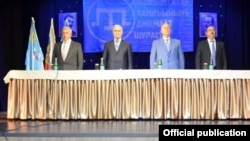 Aqmescitte Qırımtatar halqı cemaat şurasınıñ konferentsiyası