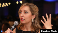 ნინო კალანდაძე