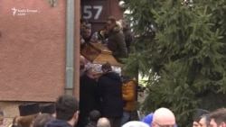 Qytetarët e Mitrovicës i japin lamtumirën Ivanoviqit