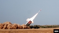 Пакистан Hatf IX (NASR) ракетасын сыноодон өткөрүүдө. 26-сентябрь, 2014-жыл.