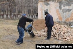 Участники хашара.