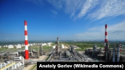 Сызрандагы мунай заводу. Архив 