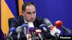 Armenia - Minister of Territorial Administration and Infrastructures Davit Khudatian speaks at a press conference in Yerevan, January 9, 2025.