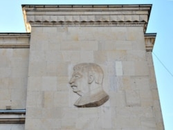 ორთაჭალჰესი. სტალინის ბარელიეფი