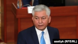 Иса Өмүркулов.