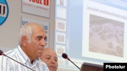 Директор научно-исследовательского центра при Министерстве культуры Армении Акоп Симонян