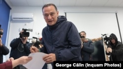 Candidatul PSD la Primăria Capitalei, Daniel Băluţă, i-a îndemnat pe bucureșteni să iasă la vot.