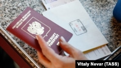 «Примусова паспортизація – це спосіб Кремля створити ілюзію «легальності» окупації українських територій», – Центр протидії дезінформації