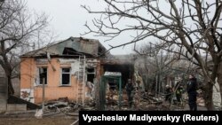 საილუსტრაციო ფოტო. რუსული დრონის დარტყმით დანგრეული სახლი ხარკოვში
