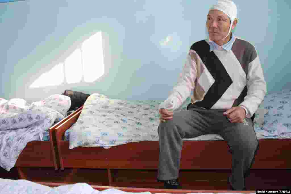 8-январда эртең менен Оштун Өзгөн районунда кытайлык TBEA компаниясында иштеген кытайлар менен кыргыздардын ортосундагы массалык мушташ чыгып, ондогон адамдар ооруканага жаткырылган.