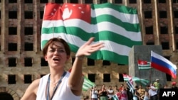 ოკუპირებული სოხუმი. 2009 წლის 26 აგვისტო. 