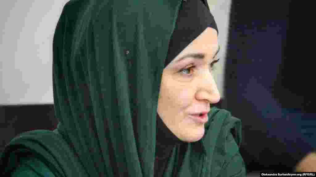 Naciye Aliyeva - Qırımda taqip etilgenlerniñ apayı ve anası. Onıñ aqayı Alim Aliyevni Rusiyede yasaqlanğan "Hizb ut-Tahrir" teşkilâtınen bağ olğanında qabaatlaylar. O tutılğan ve "Yalta taqımı" davası boyunca mahküm etile. Bundan ğayrı, onıñ büyük qızı Gülsüm Aliyevağa Facebookta yazı paylaşqanı içün cinaiy dava açıldı.