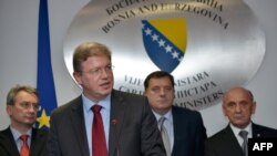Evropski komesar Štefan File sa političkim liderima u BiH, novembar 2012.