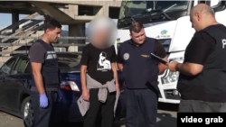 ბრალდებულის დაკავების ამსახველი კადრი