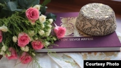 «Toy. Sevgi arfesi» kitabı («Wedding.The origination of love»)