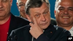 Crin Antonescu a ieșit pe locul trei în primul tur al alegerilor prezidențiale, în calitate de candidat al coaliției de guvernare PSD-PNL-UDMR.