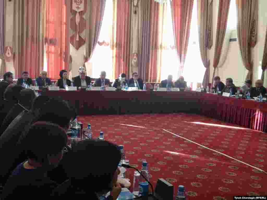 "Сталиндик репрессиянын күнөөсүз курмандыктары элдин эсинде" аттуу эл аралык илимий жыйында. 08.11.2017.