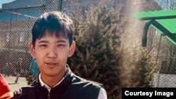 Алмаз Жапаров.