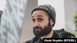 Парвиз Турсунов после освобождения, Минск, 28 ноября 2018 года