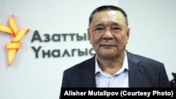 Кеңешбек Дүйшөбаев