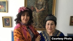 В январе 2020 года бывшие коллеги Лайло Шарифи (справа)  - Борис и Тамара Катаевы навестили ее в Дюссельдорфе