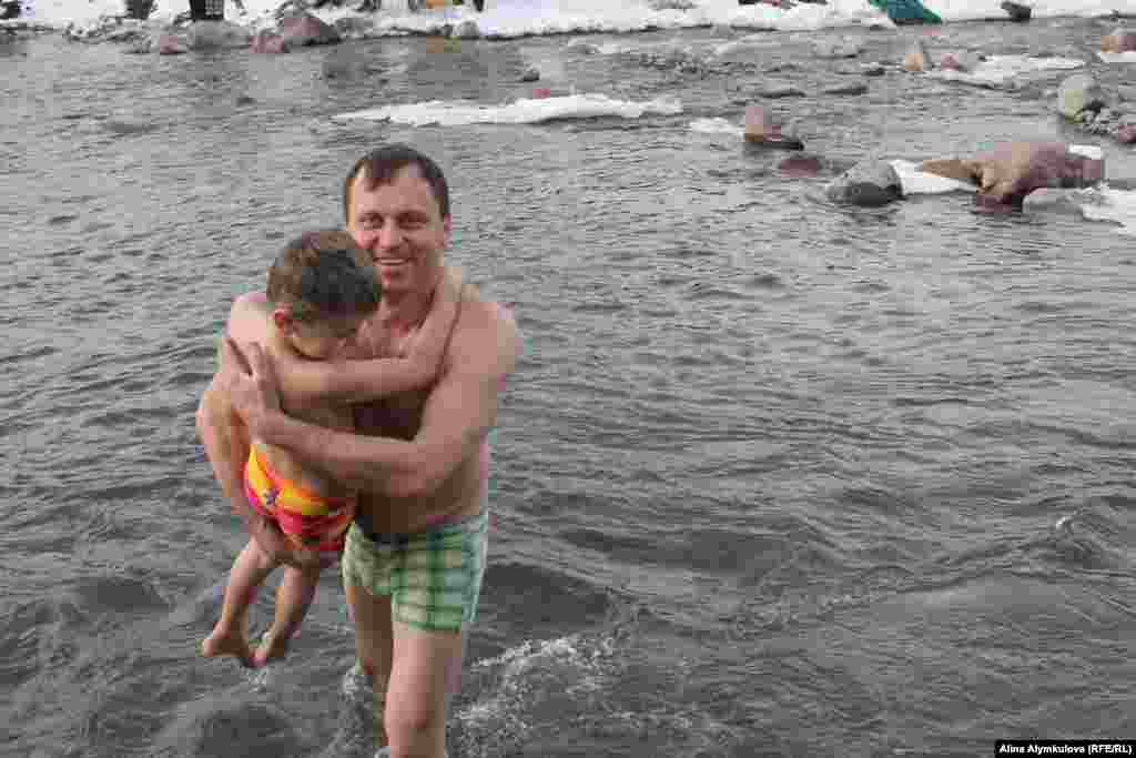 Реку тоже освятили.&nbsp;